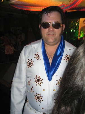 ElvisParty1